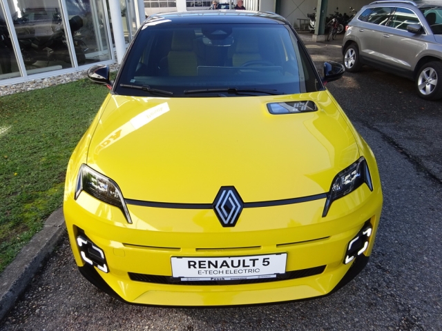 Renault - RENAULT 5 E-TECH ELECTRIC Iconic Five 150 PS comfort range