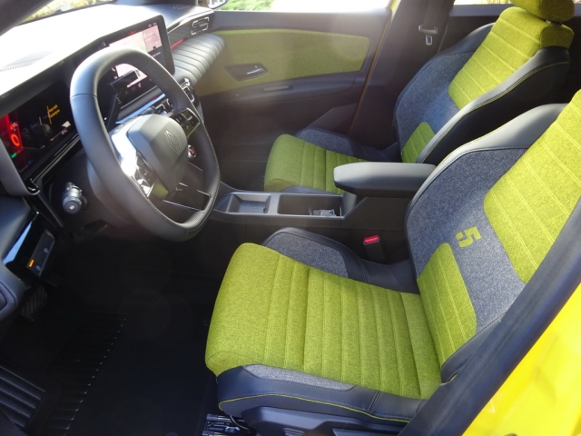 Renault - RENAULT 5 E-TECH ELECTRIC Iconic Five 150 PS comfort range