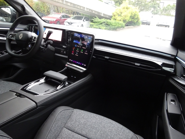 Renault - AUSTRAL Techno Mild Hybrid 160 Automatik (MY25)