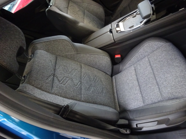 Renault - AUSTRAL TECHNO MILD HYBRID 160