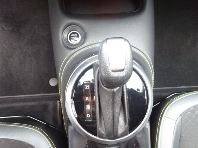 Nissan - JUKE 1.0 DIG-T 