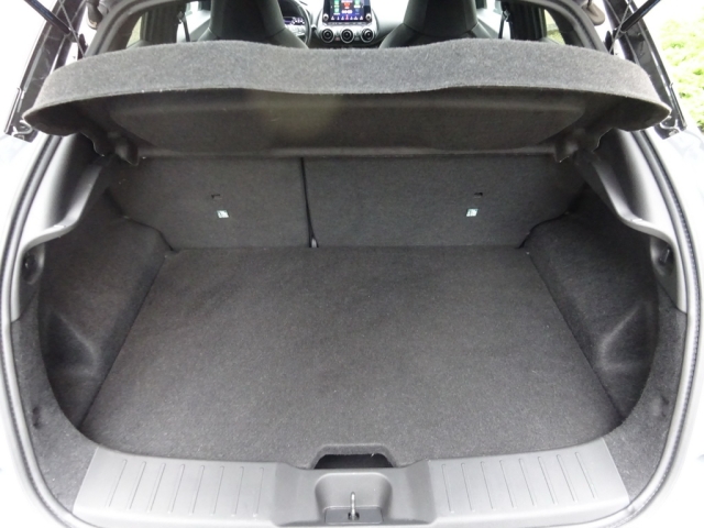 Nissan - JUKE 1.0 DIG-T 