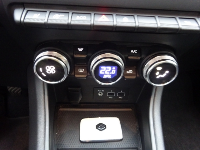 Renault - CAPTUR INTENS TCe 90 (2IM6)