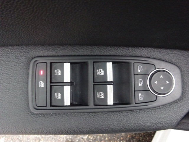 Renault - CAPTUR INTENS TCe 90 (2IM6)