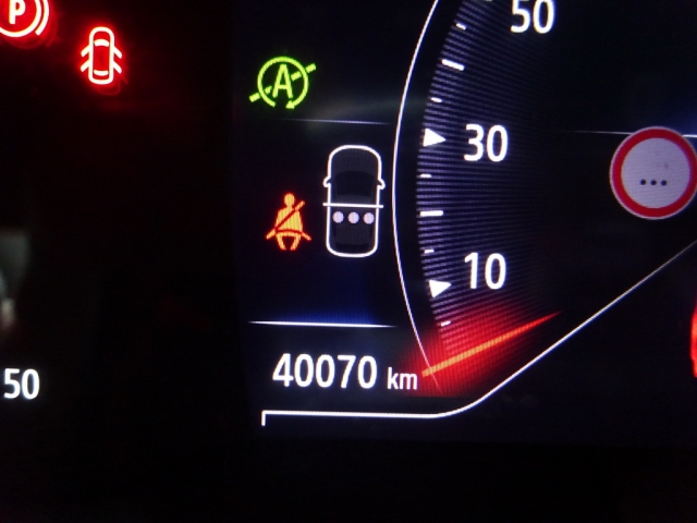 Renault - CAPTUR INTENS TCe 90 (2IM6)