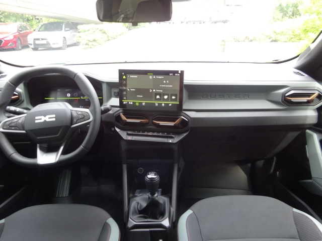 Dacia - DUSTER EXTREME MILD HYBRID 130 4X4