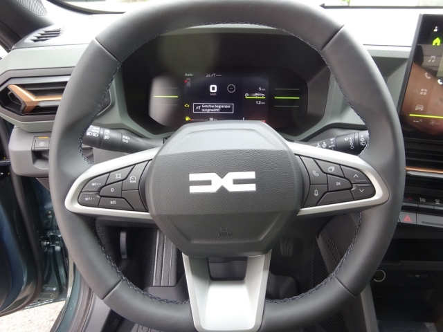 Dacia - DUSTER EXTREME MILD HYBRID 130 4X4