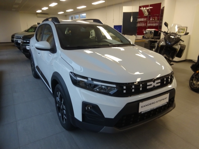 Dacia - SANDERO STEPWAY EXPRESSION TCe 110