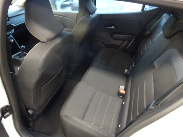 Dacia - SANDERO STEPWAY EXPRESSION TCe 110