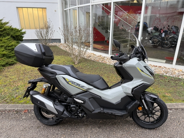Honda - ADV 350 Special Edition SMART Top Box