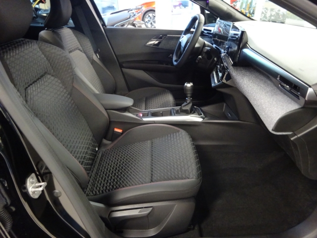 Renault - CLIO TECHNO TCe 115