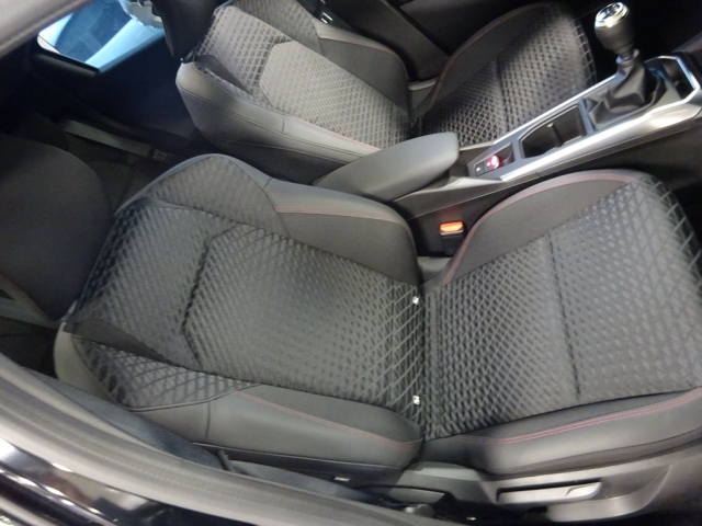 Renault - CLIO TECHNO TCe 115