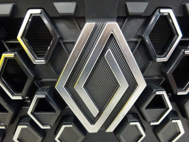 Renault - CLIO TECHNO TCe 115