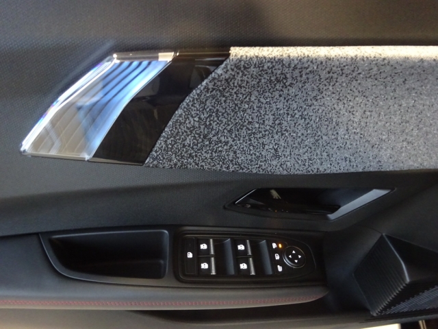 Renault - CLIO TECHNO TCe 115