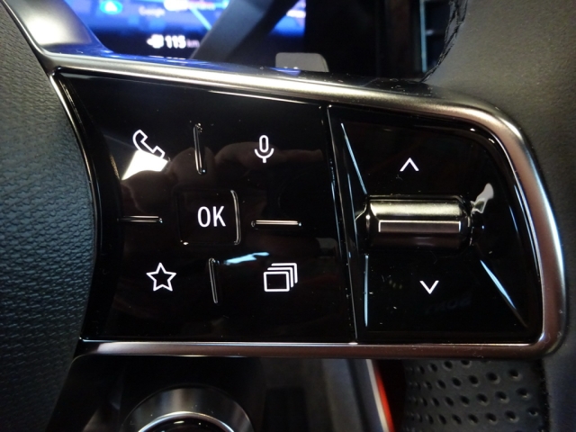 Renault - SCENIC E-TECH ELECTRIC ICONIC 220 PS LONG RANGE