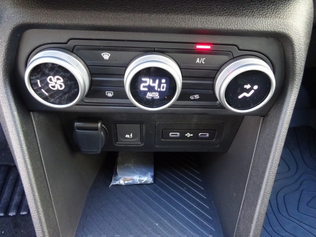 Dacia - SANDERO STEPWAY EXTREME TCe 110