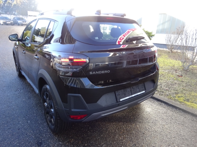 Dacia - SANDERO STEPWAY EXTREME TCe 110