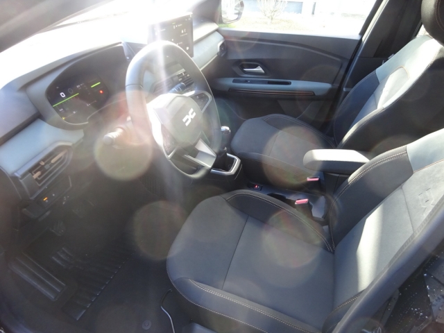 Dacia - SANDERO STEPWAY EXTREME TCe 110