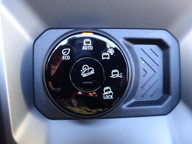 Dacia - DUSTER JOURNEY MILD HYBRID 130 4X4