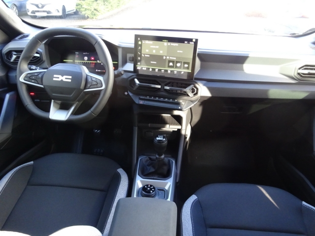 Dacia - DUSTER JOURNEY MILD HYBRID 130 4X4