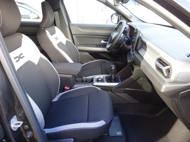 Dacia - DUSTER JOURNEY MILD HYBRID 130 4X4
