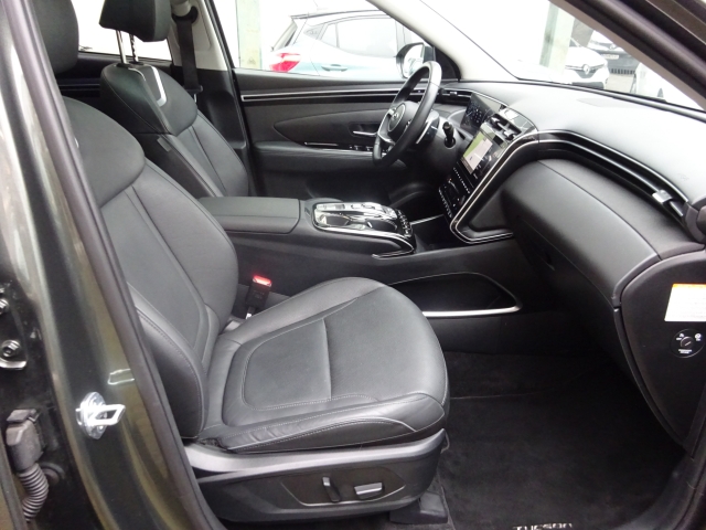 Hyundai - Tucson NX4 Prestige Line 1,6 T-GDi PHEV 4WD AT