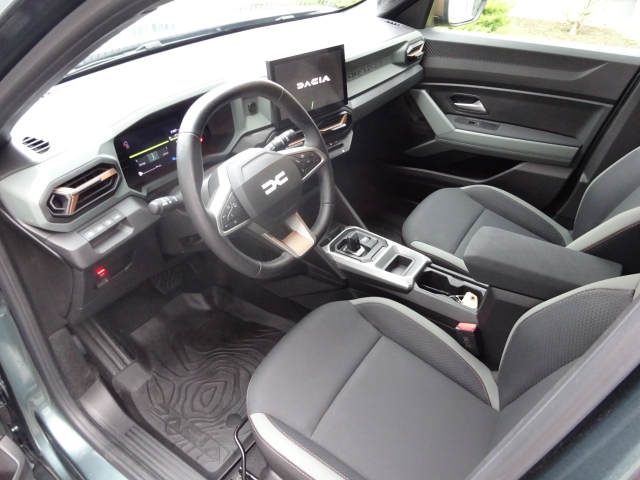 Dacia - DUSTER EXTREME HYBRID 140