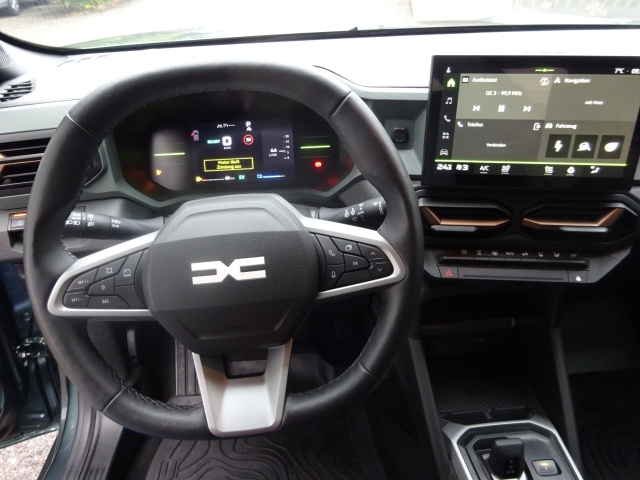 Dacia - DUSTER EXTREME HYBRID 140