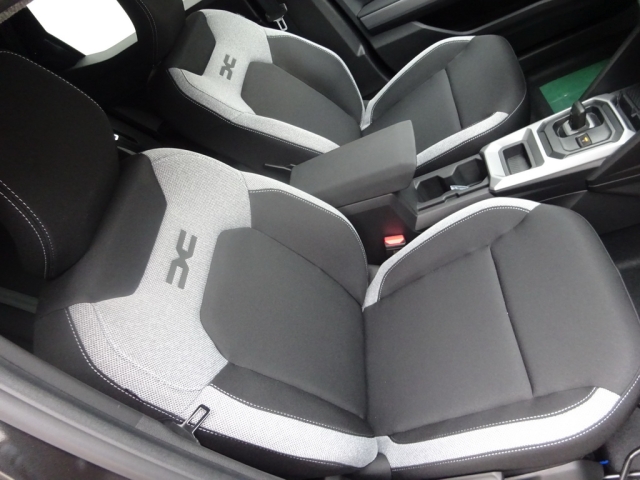 Dacia - DUSTER JOURNEY HYBRID 155