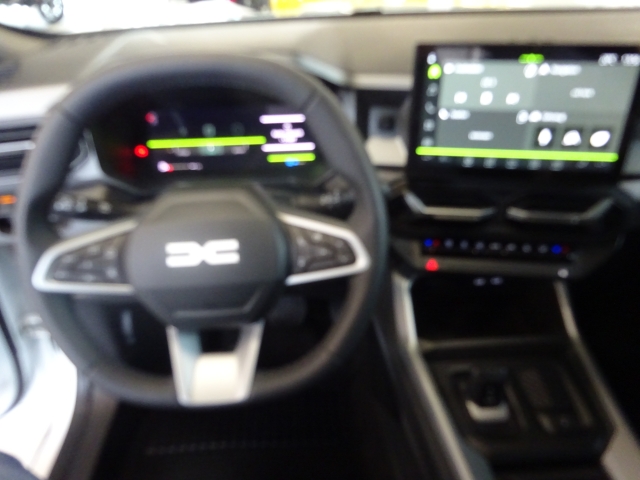 Dacia - BIGSTER JOURNEY HYBRID 155