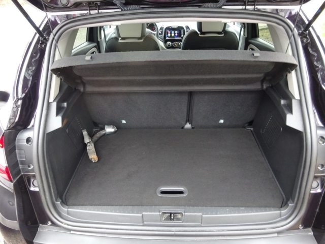 Renault - CAPTUR Energy TCe 120 Initiale