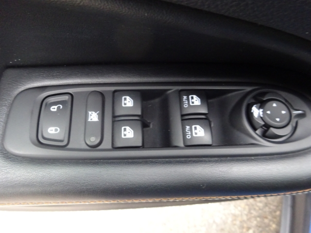 Jeep - COMPASS2.0 Multi Jet Longitude AWD AT