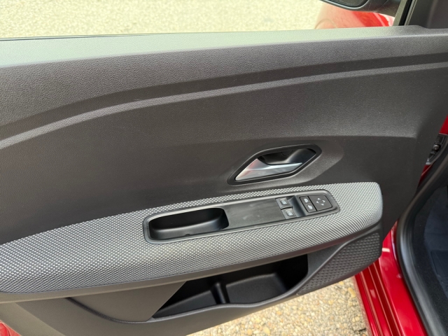 Dacia - SANDERO (NEU) Comfort TCe 90