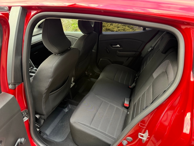 Dacia - SANDERO (NEU) Comfort TCe 90