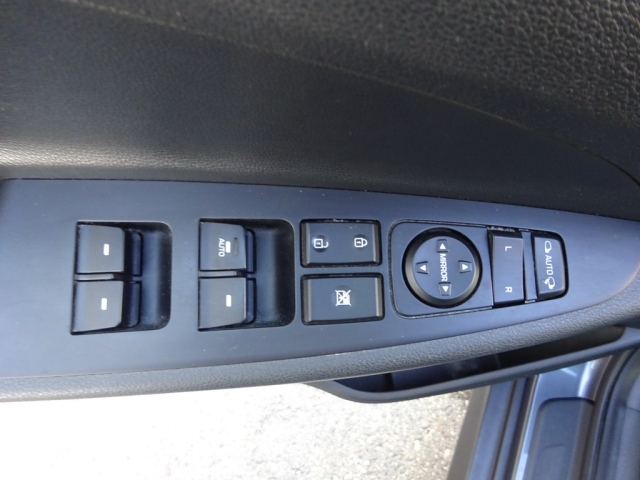 Hyundai - TUCSON 1,7 CRDi Go DCT