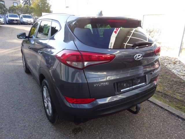 Hyundai - TUCSON 1,7 CRDi Go DCT