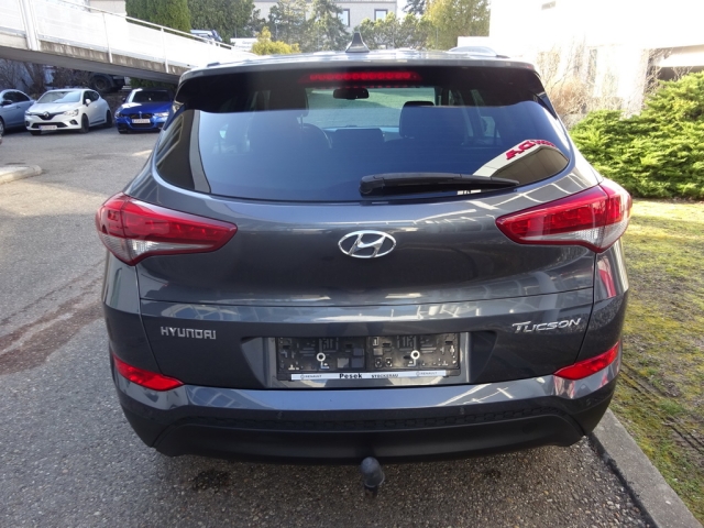 Hyundai - TUCSON 1,7 CRDi Go DCT