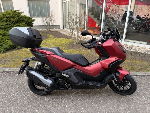 Honda - ADV 350 mit SMART Top-Box