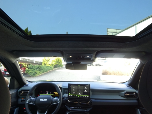 Dacia - BIGSTER EXTREME HYBRID 155