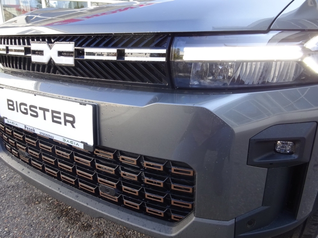 Dacia - BIGSTER EXTREME HYBRID 155