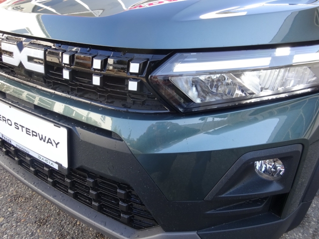 Dacia - SANDERO STEPWAY EXPRESSION TCe 110