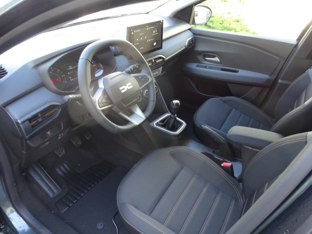 Dacia - SANDERO STEPWAY EXPRESSION TCe 110