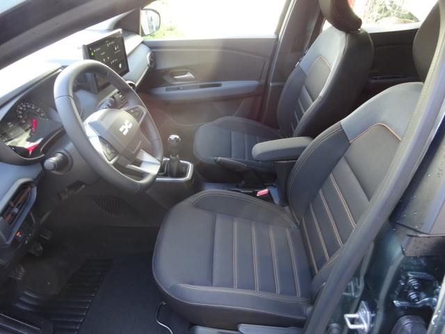 Dacia - SANDERO STEPWAY EXPRESSION TCe 110