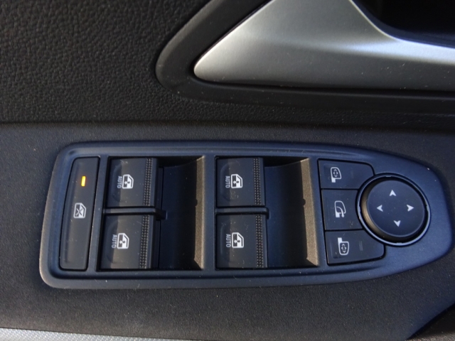 Dacia - BIGSTER Journey Hybrid 155