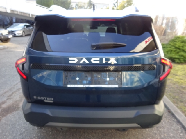 Dacia - BIGSTER Journey Hybrid 155