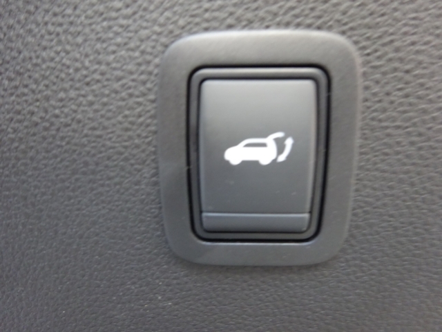 Dacia - BIGSTER Journey Hybrid 155