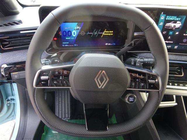 Renault - RENAULT 4 E-TECH ELECTRIC Techno 150 PS comfort range