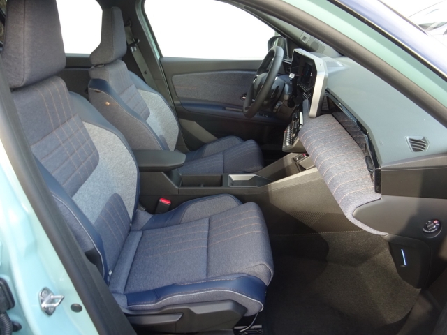 Renault - RENAULT 4 E-TECH ELECTRIC Techno 150 PS comfort range