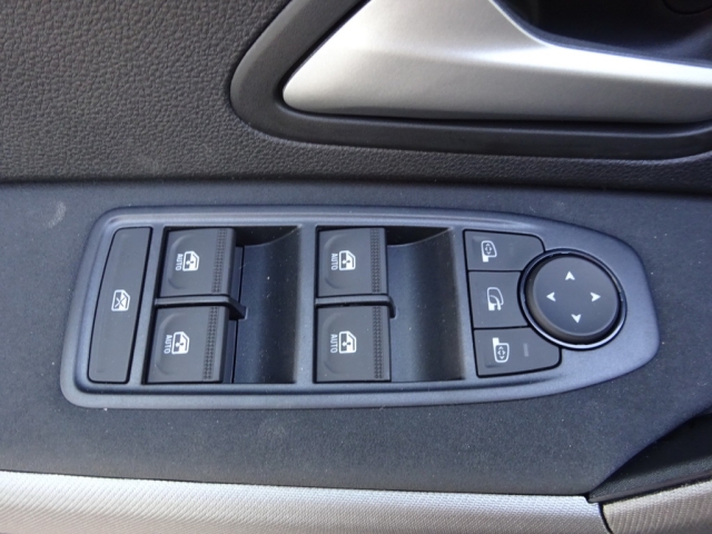 Dacia - BIGSTER JOURNEY HYBRID 155