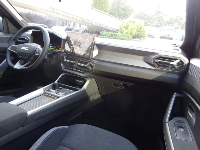 Dacia - BIGSTER JOURNEY HYBRID 155